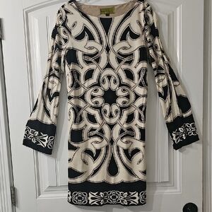 Nicole Miller Black and Cream Long Sleeve Dress